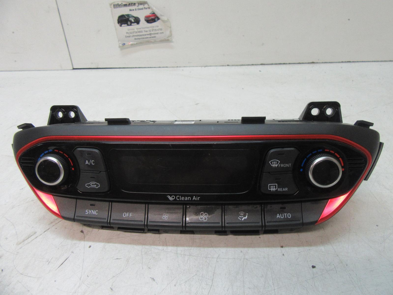 View Auto part Heater/Ac Controls Hyundai I30 2017