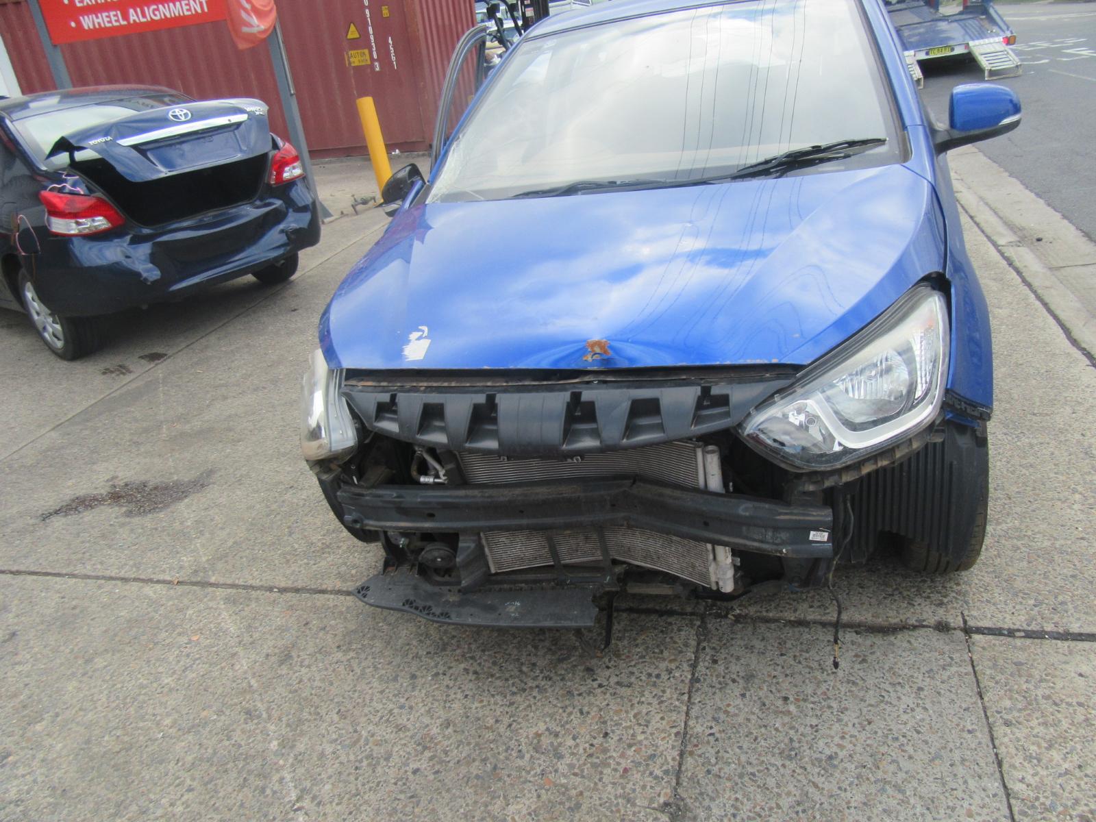 View Auto part Left Guard Hyundai I20 2013