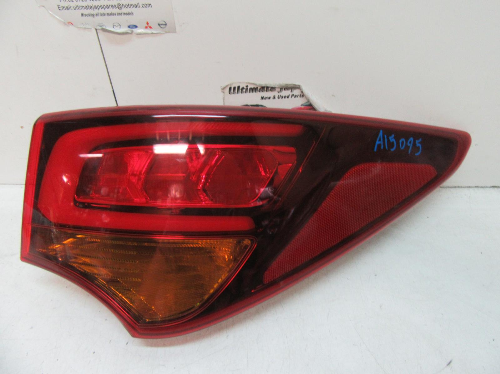 View Auto part Right Taillight Hyundai Santa Fe 2016