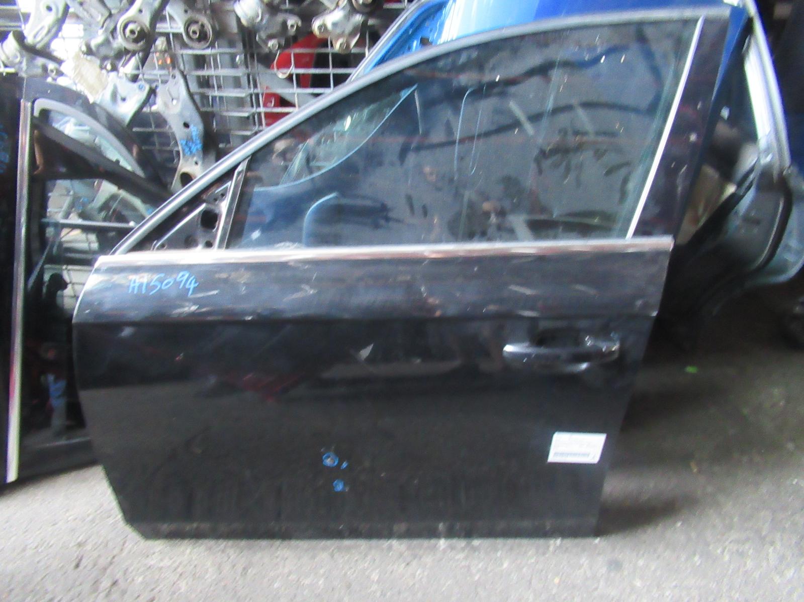 View Auto part Left Front Door Audi A4 2009