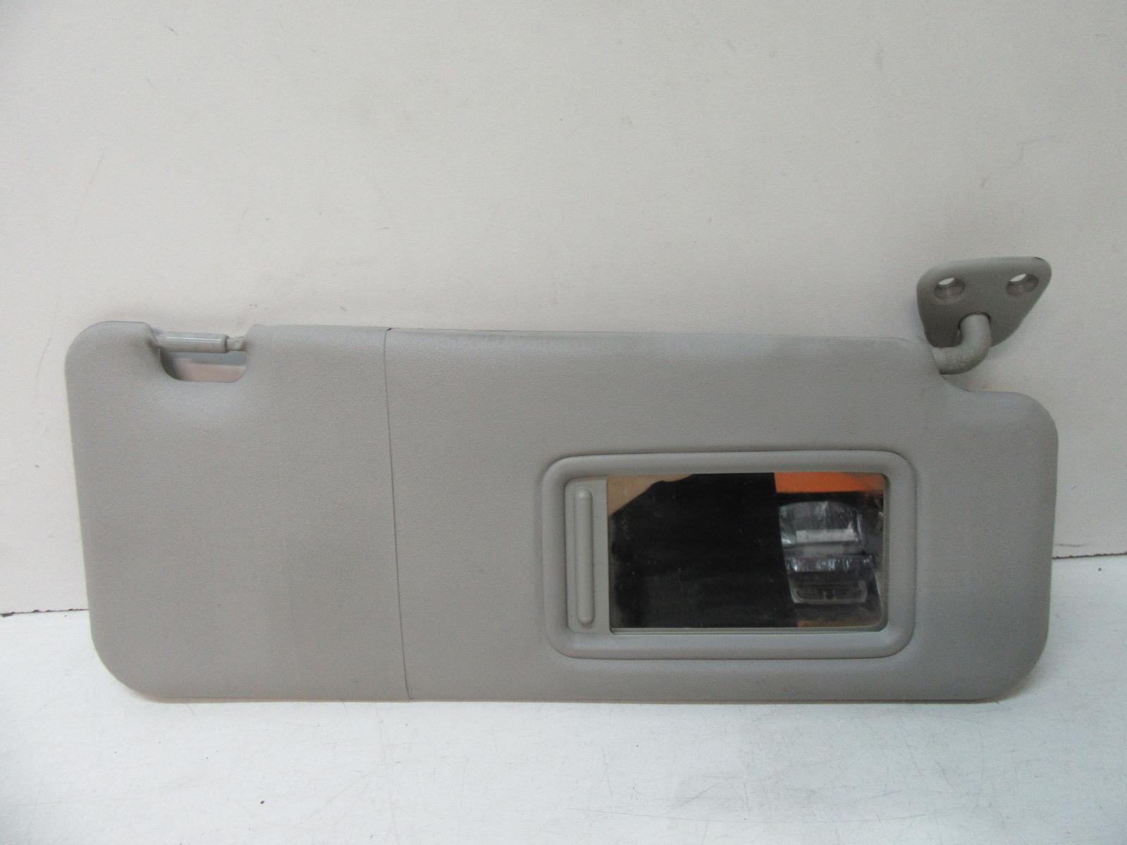 View Auto part Sunvisor Daihatsu Sirion 2005