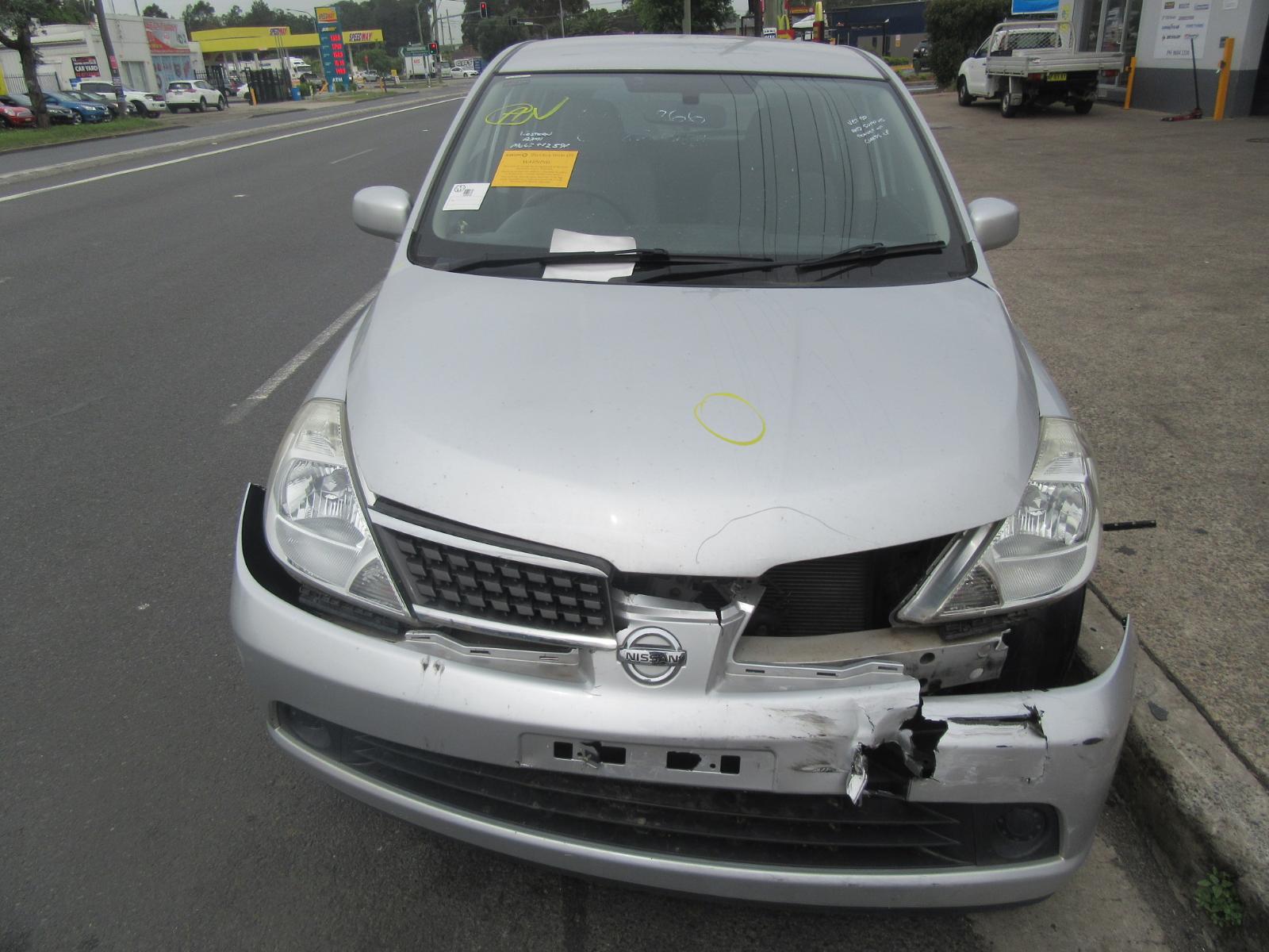 View Auto part Right Door Mirror Nissan Tiida 2009