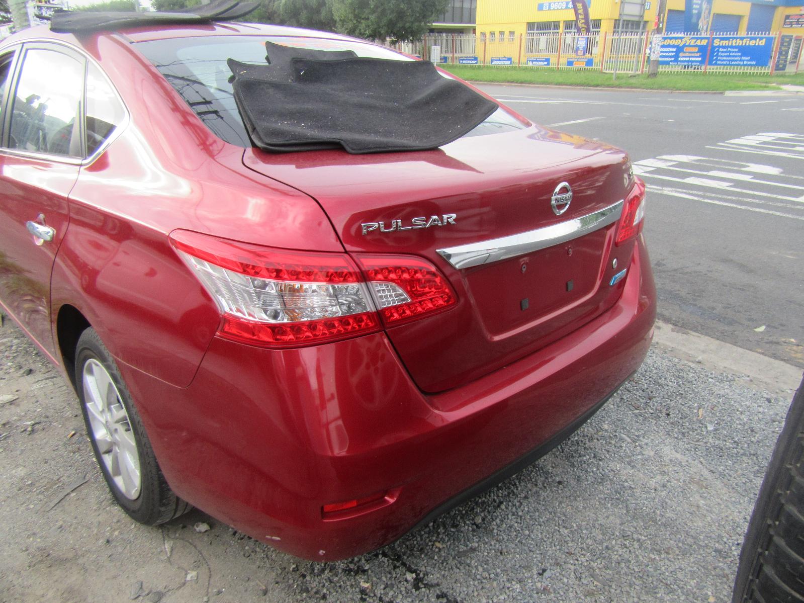 View Auto part Sunvisor Nissan Pulsar 2014