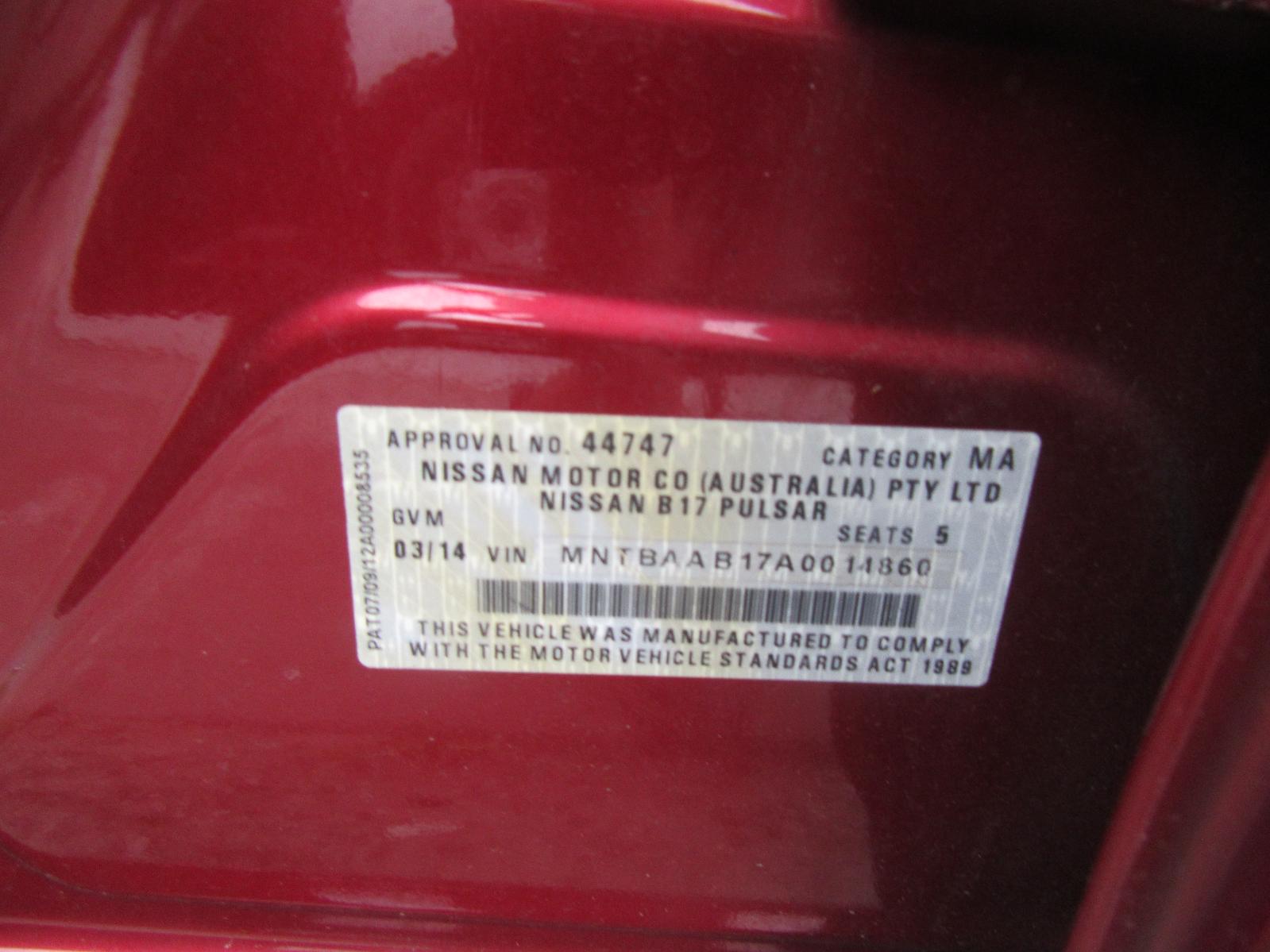 View Auto part Sunvisor Nissan Pulsar 2014