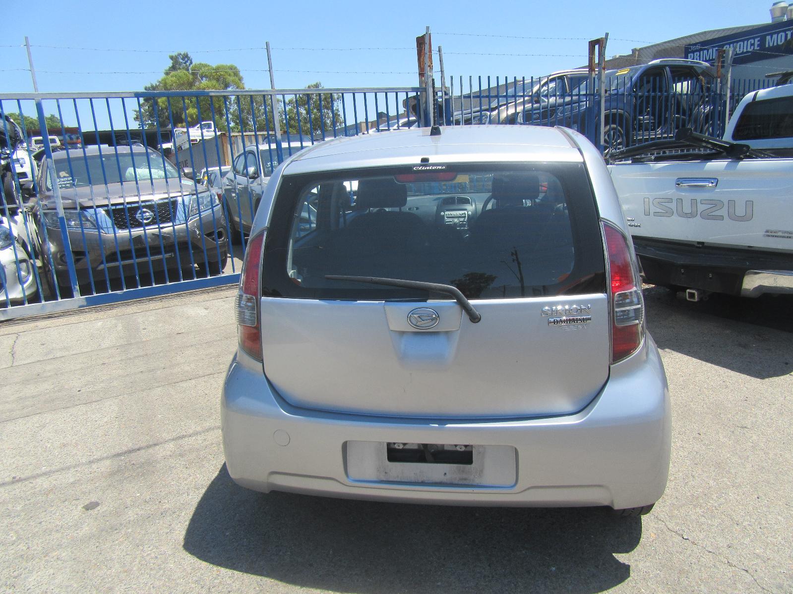View Auto part Right Taillight Daihatsu Sirion 2005