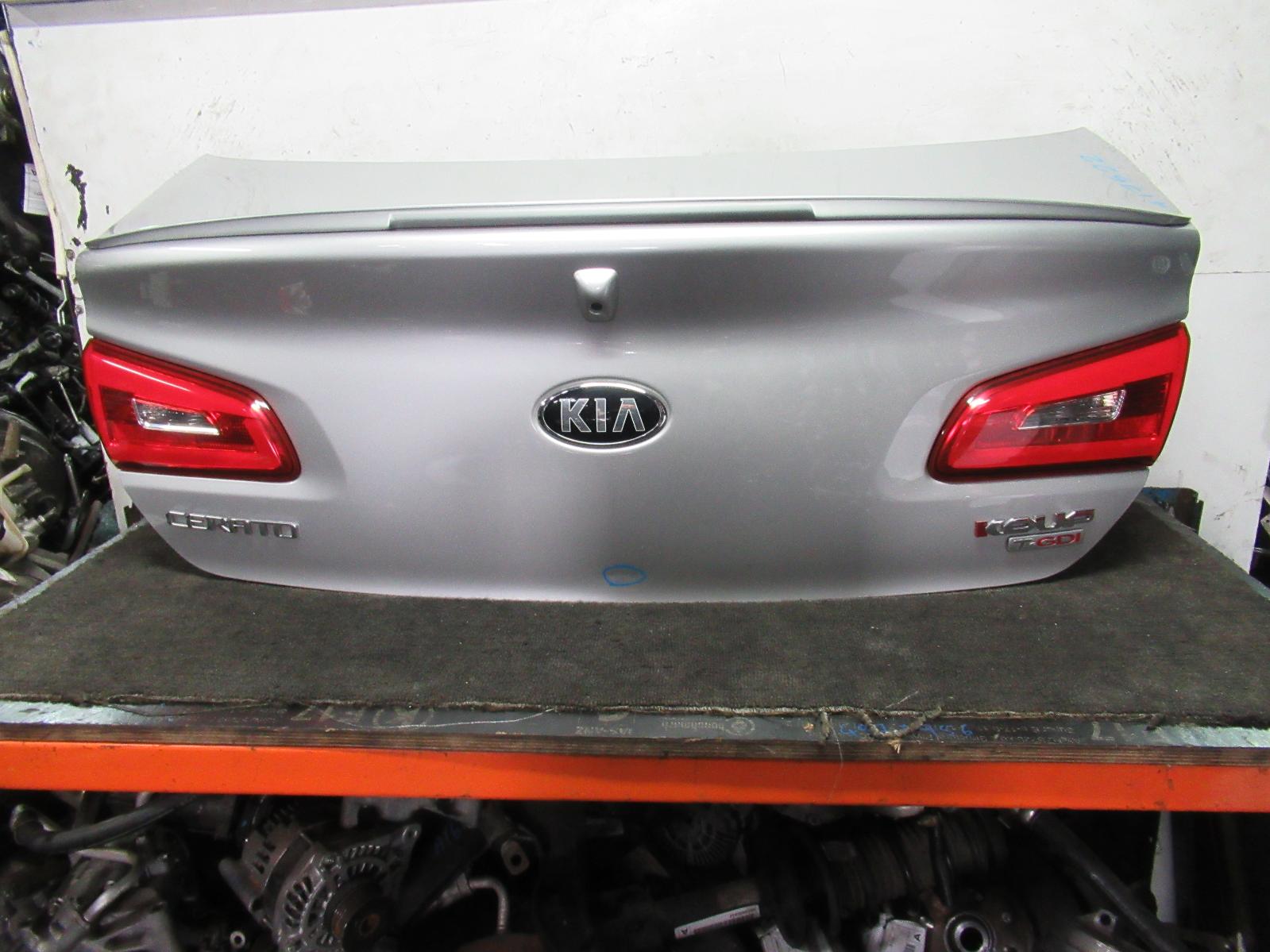 View Auto part Bootlid/Tailgate Kia Cerato 2014