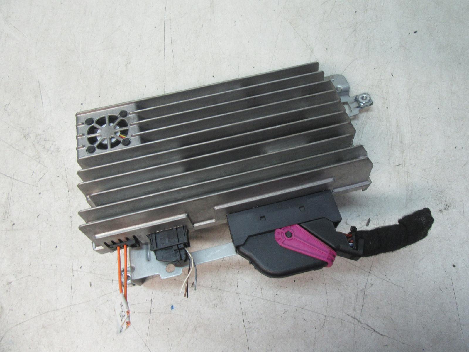 View Auto part Radio/Cd/Dvd/Sat/Tv Volkswagen Touareg 2013