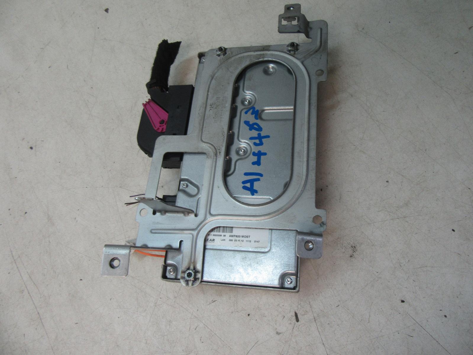 View Auto part Radio/Cd/Dvd/Sat/Tv Volkswagen Touareg 2013