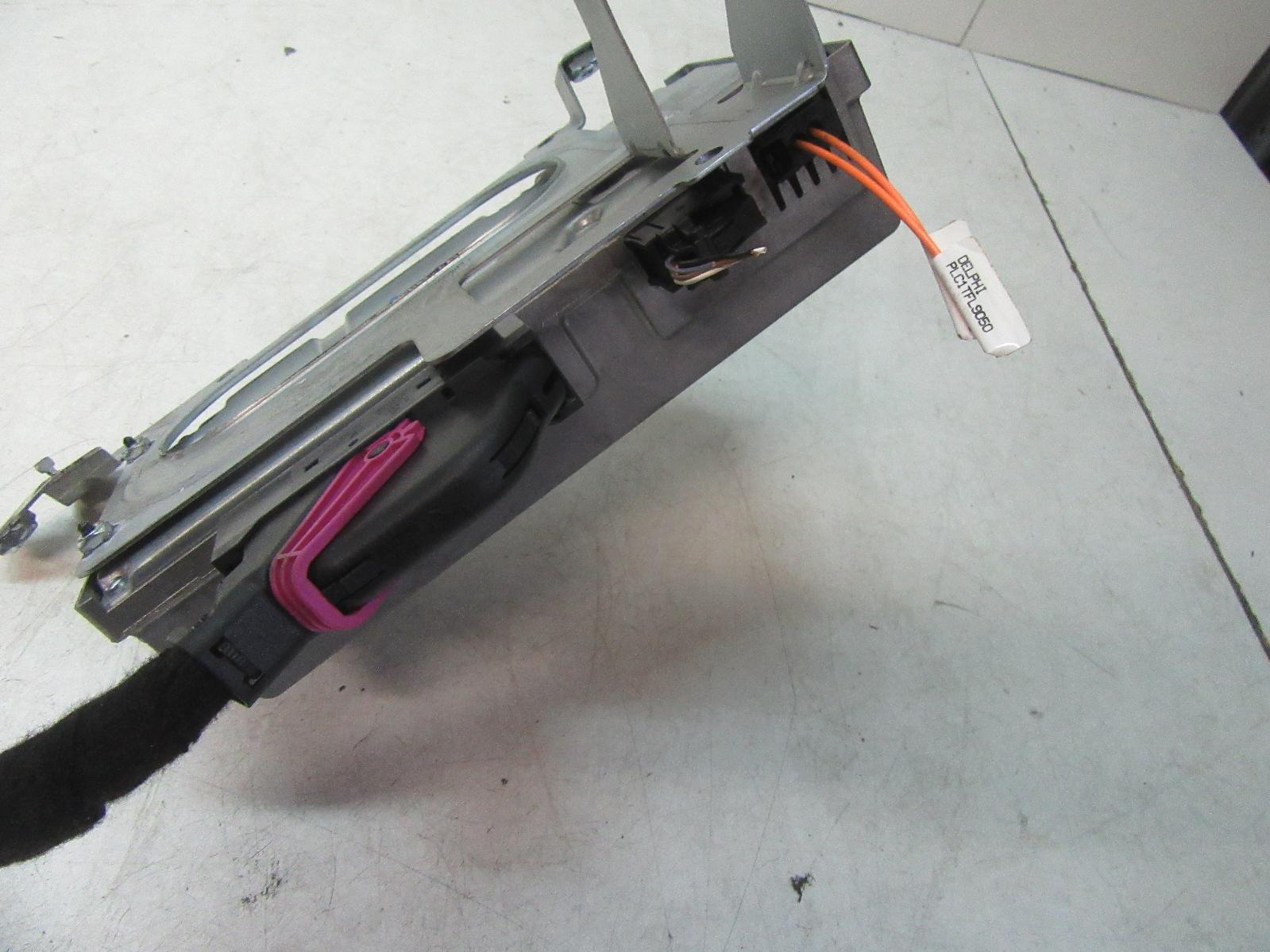 View Auto part Radio/Cd/Dvd/Sat/Tv Volkswagen Touareg 2013