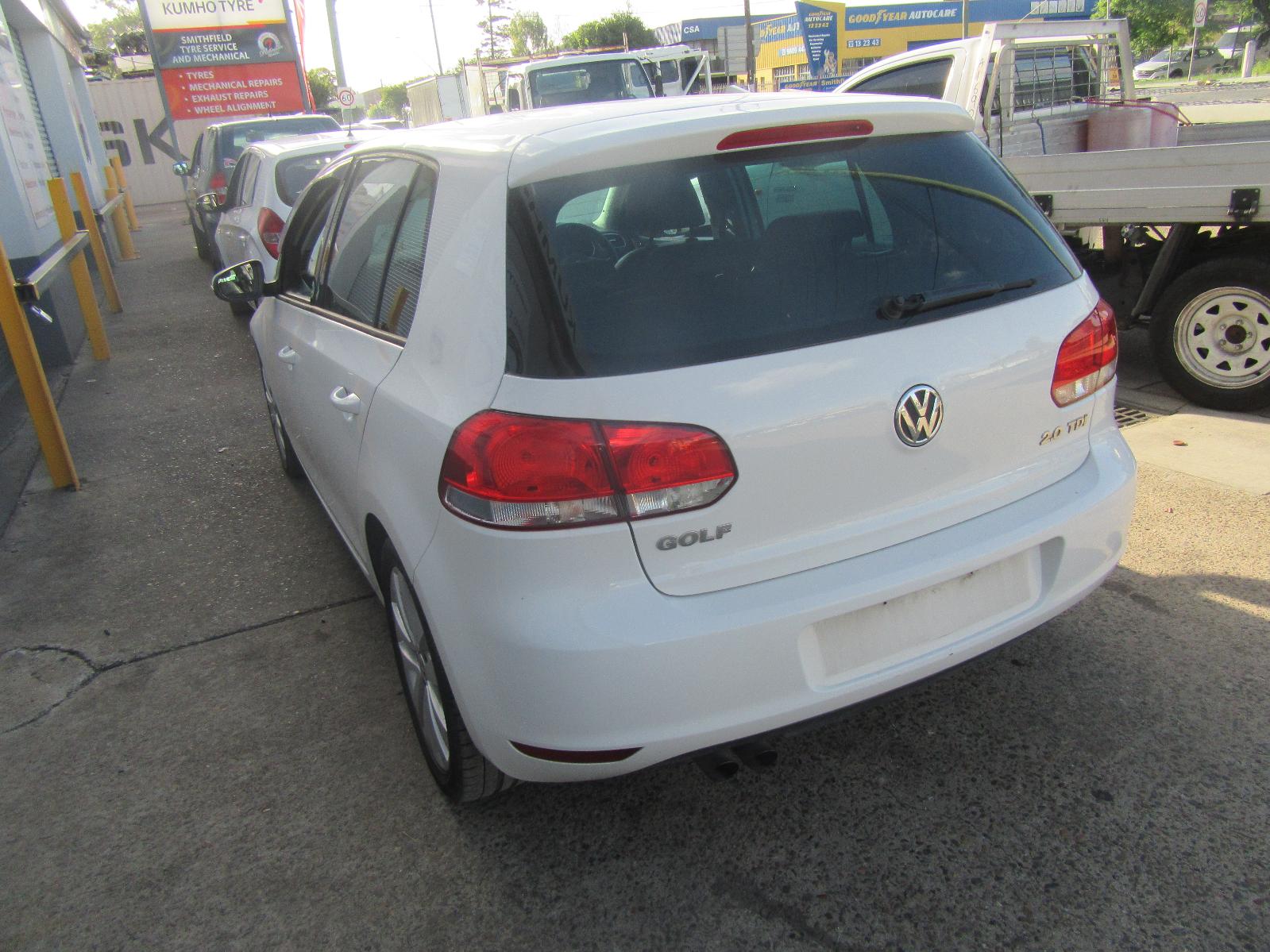 View Auto part Left Taillight Volkswagen Golf 2011