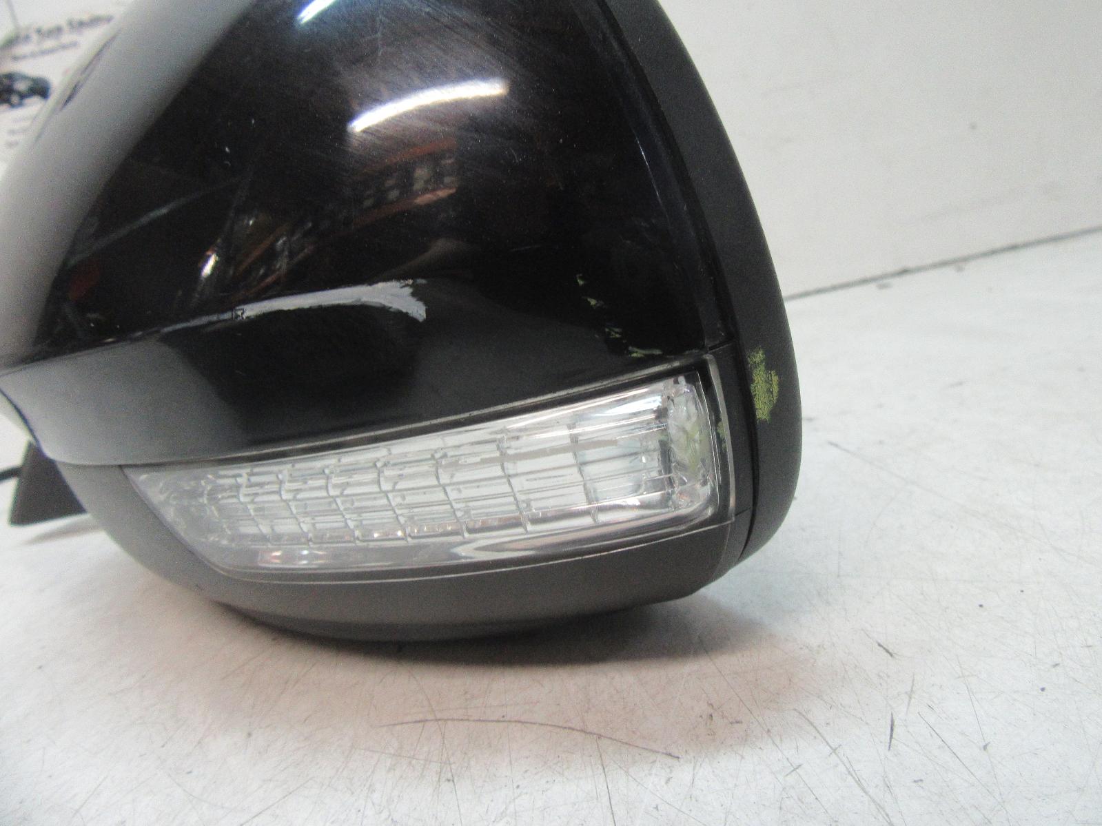 View Auto part Left Door Mirror Volkswagen Tiguan 2009
