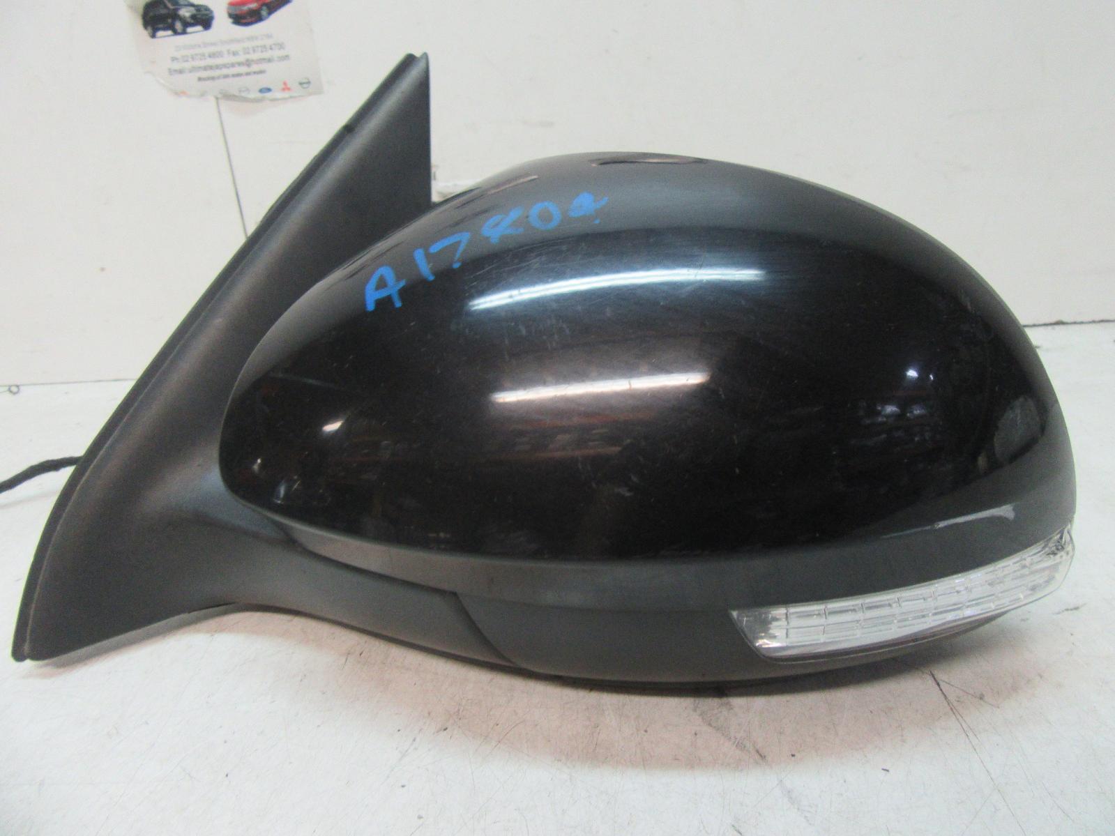 View Auto part Left Door Mirror Volkswagen Tiguan 2009