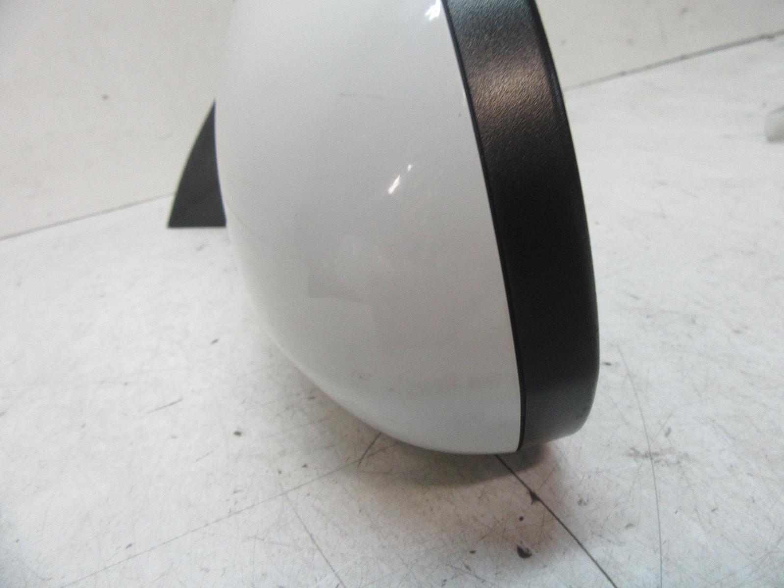View Auto part Left Door Mirror Hyundai I30 2010