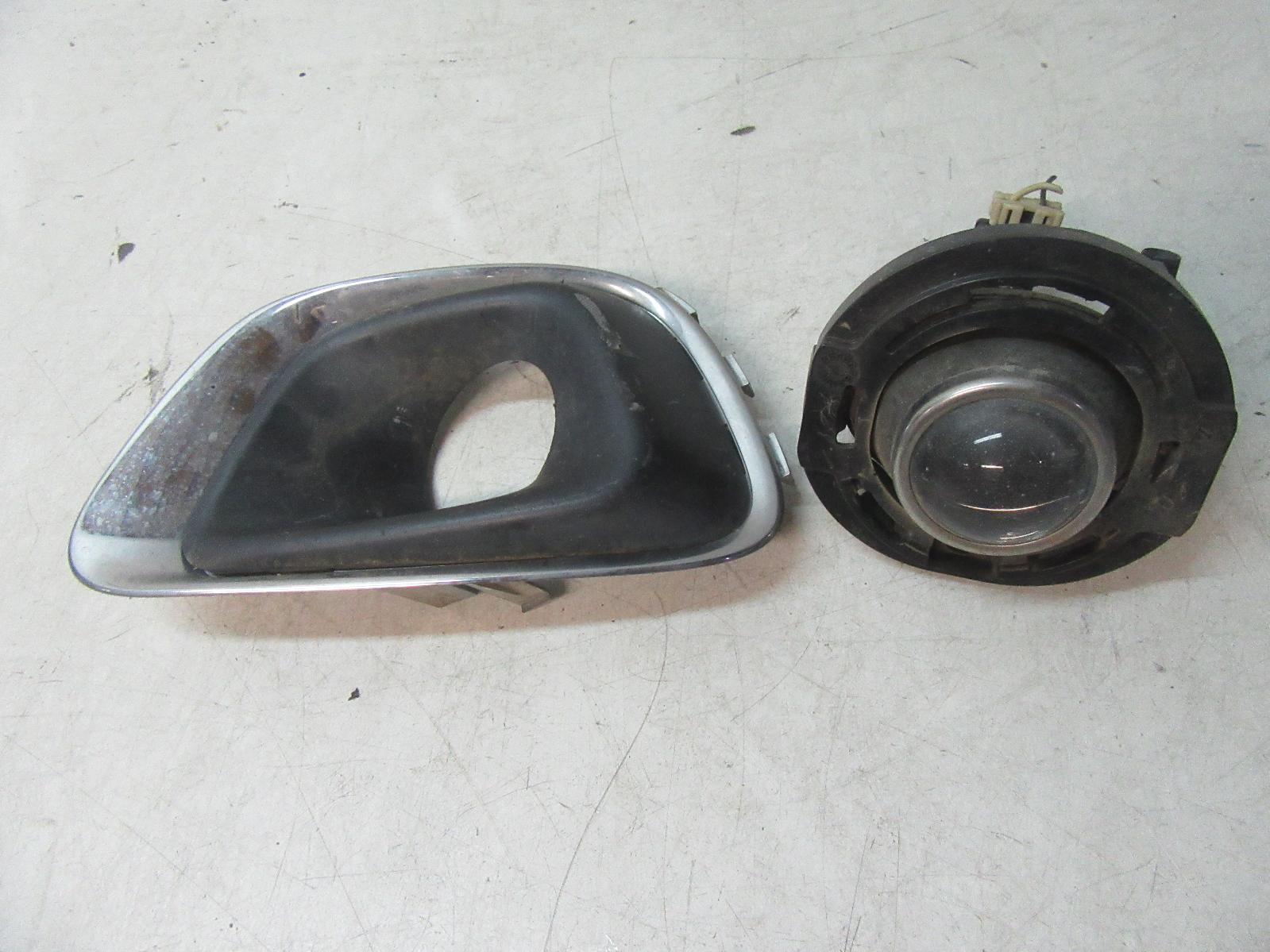 View Auto part Right Indicator/Fog/Side Jeep Compass 2013