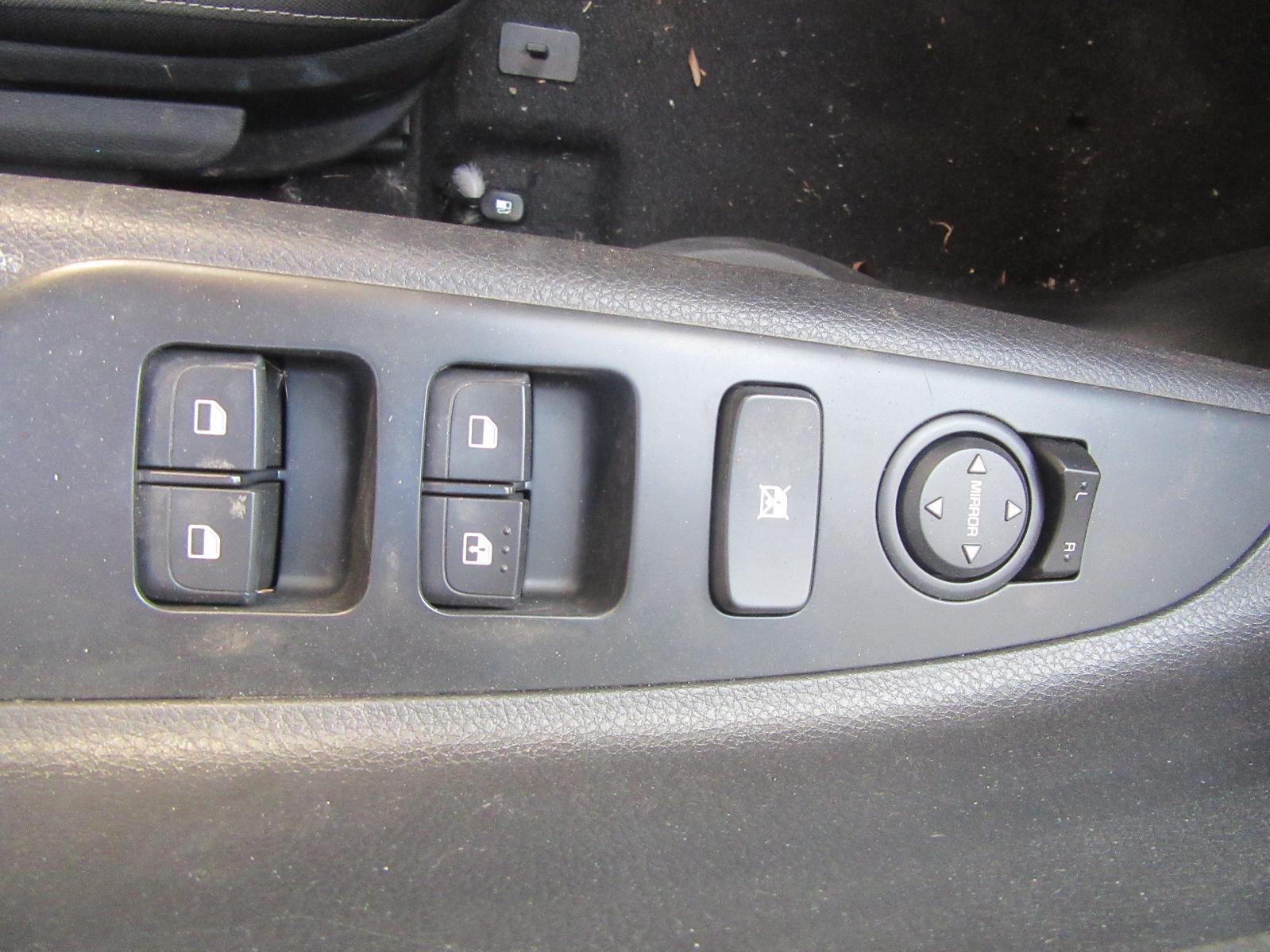 View Auto part Rear Bumper Kia Rio 2018