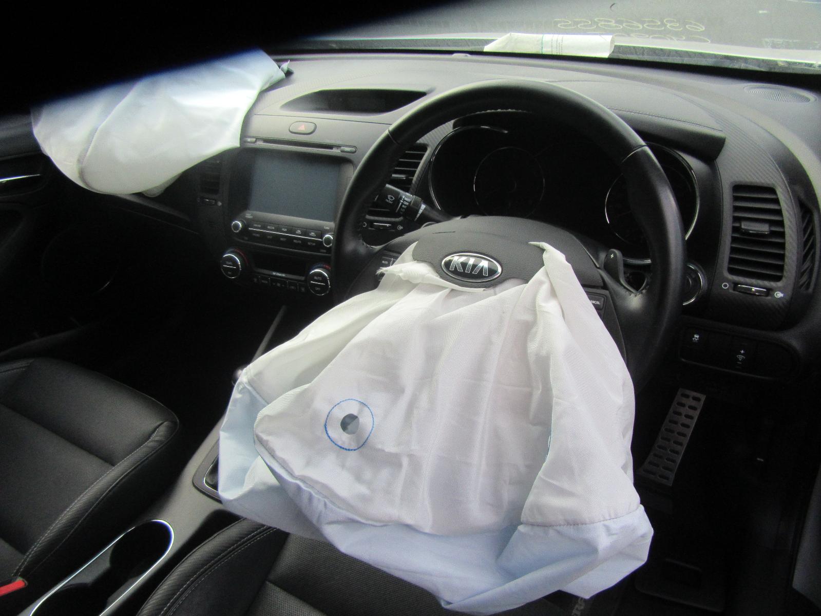 View Auto part Sunvisor Kia Cerato 2014