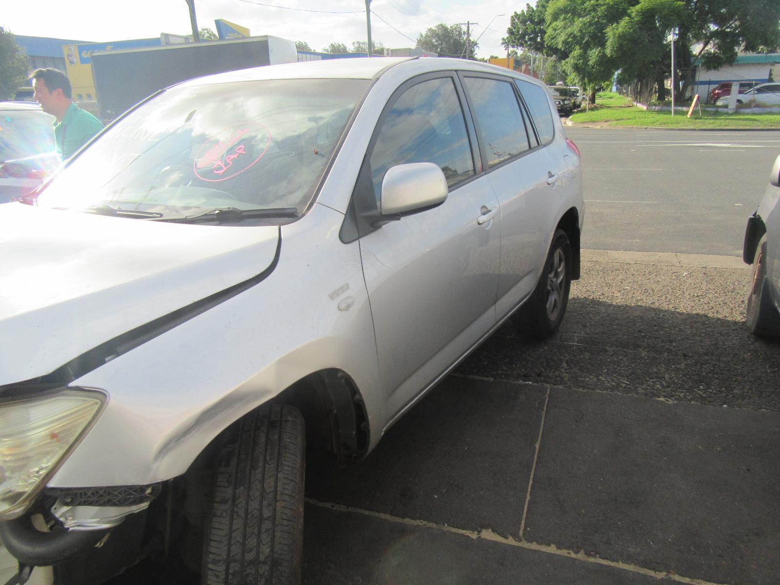 View Auto part Right Front Window Reg/Motor Toyota Rav4 2006