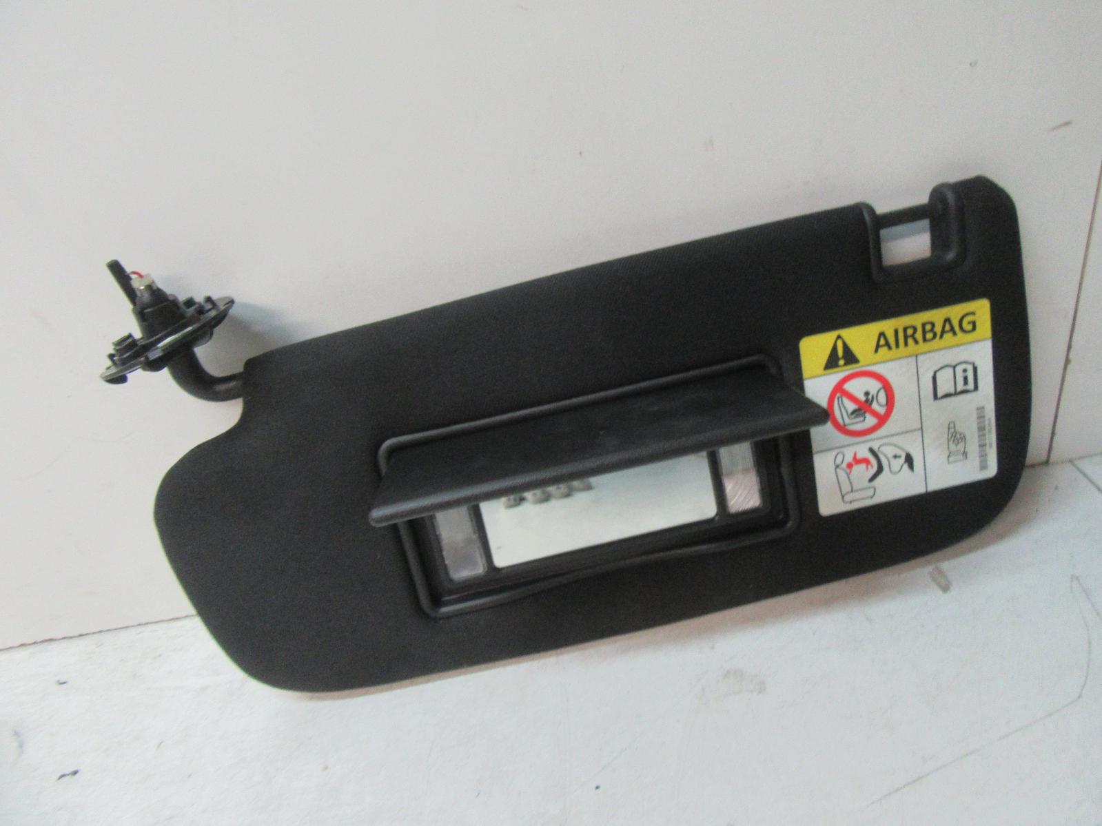 View Auto part Sunvisor Jeep Grandcherokee 2013