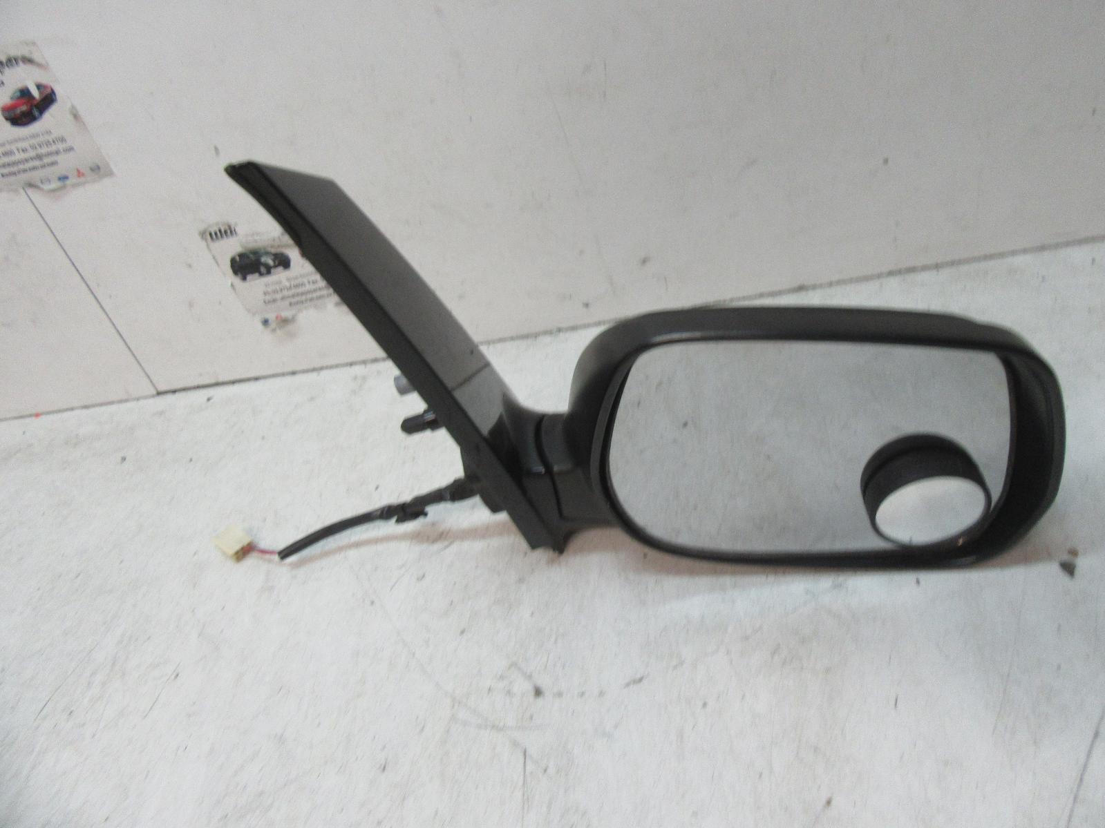 View Auto part Right Door Mirror Toyota Avensis 2004