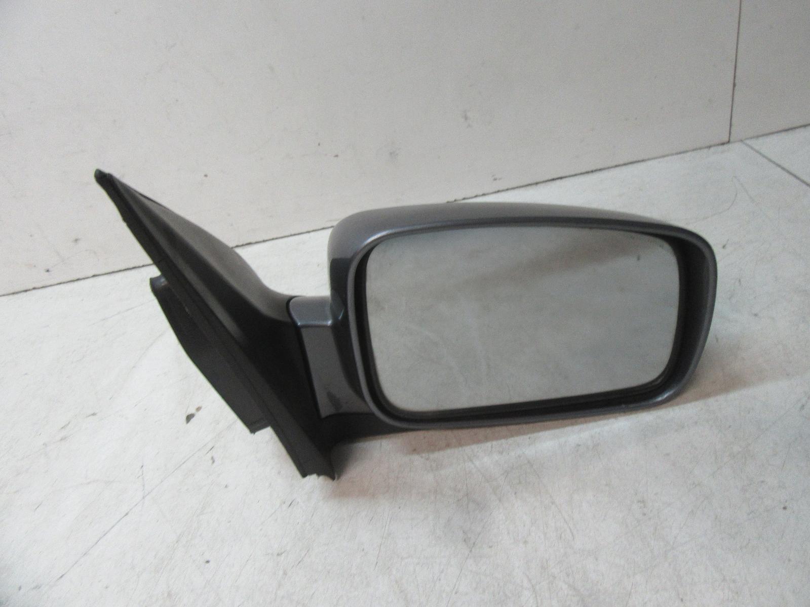 View Auto part Right Door Mirror Kia Sorento 2007