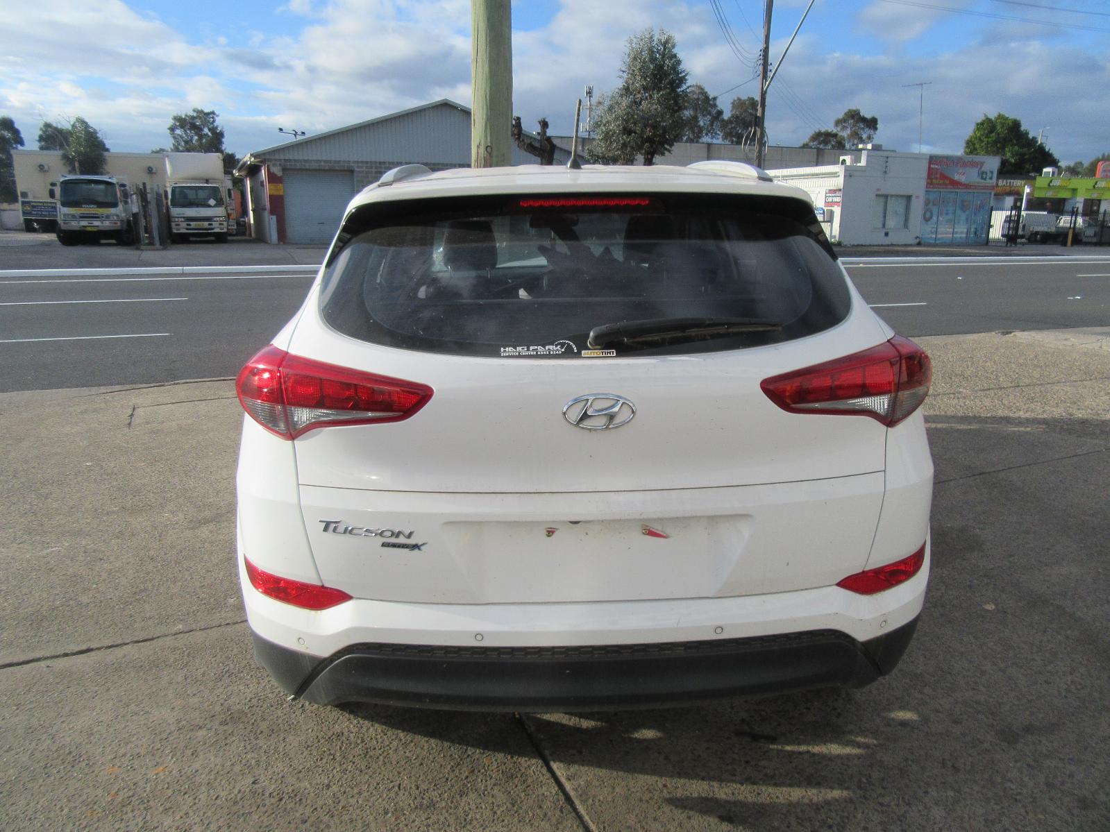 View Auto part Heater/Ac Controls Hyundai Tucson 2017