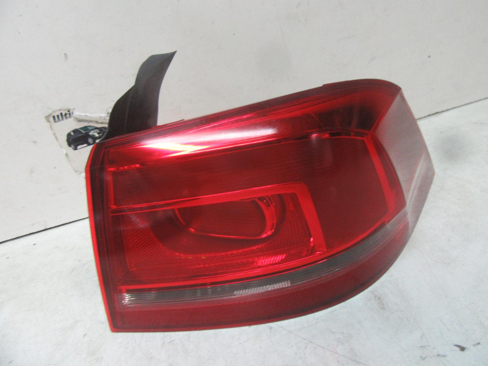 View Auto part Right Taillight Volkswagen Passat 2011