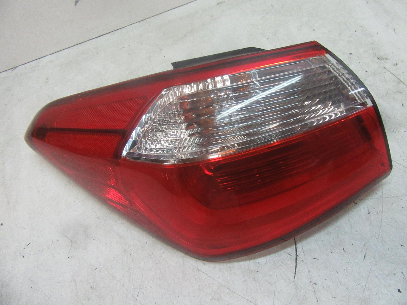 View Auto part Left Taillight Kia Cerato 2013
