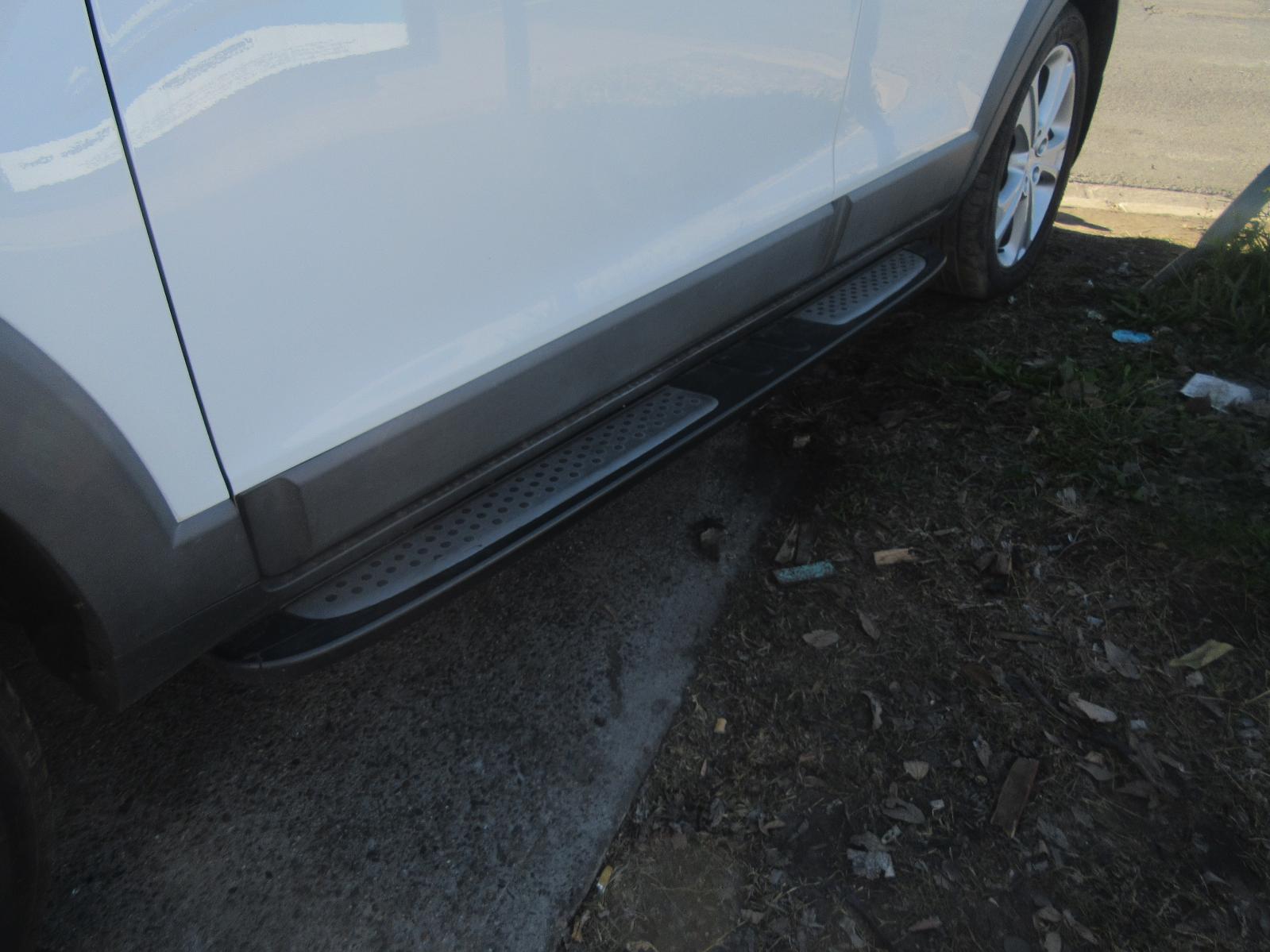View Auto part Right Rear Door Sliding Holden Captiva 2013