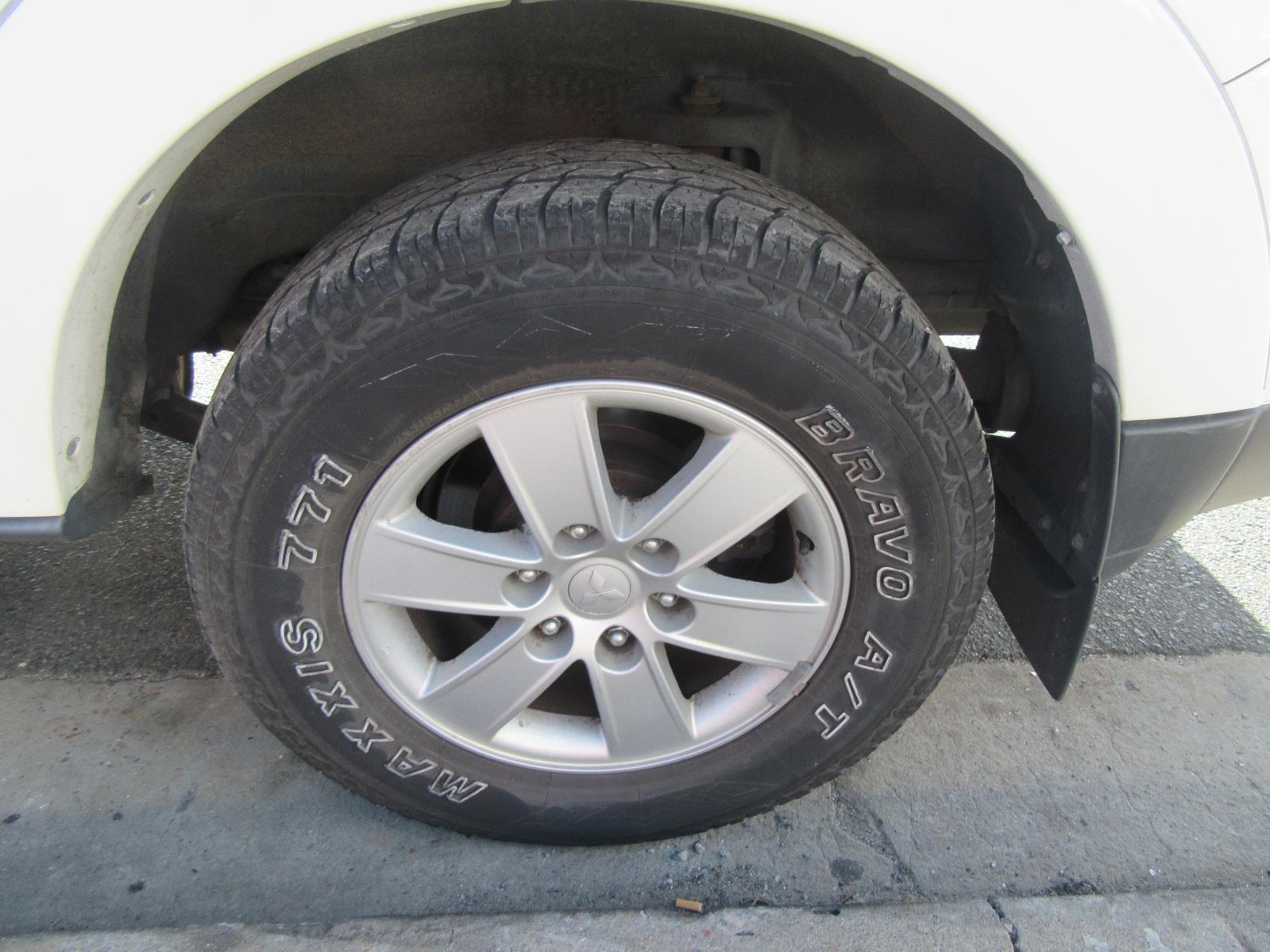 View Auto part Air Flow Meter Mitsubishi Pajero 2008