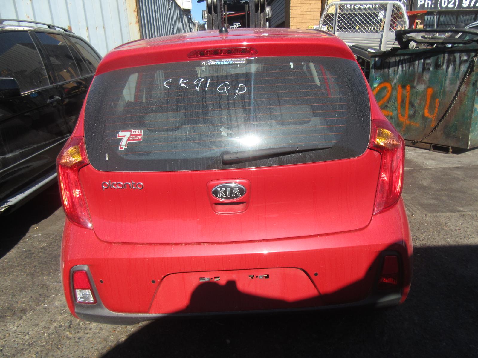View Auto part Rear Bumper Kia Picanto 2017
