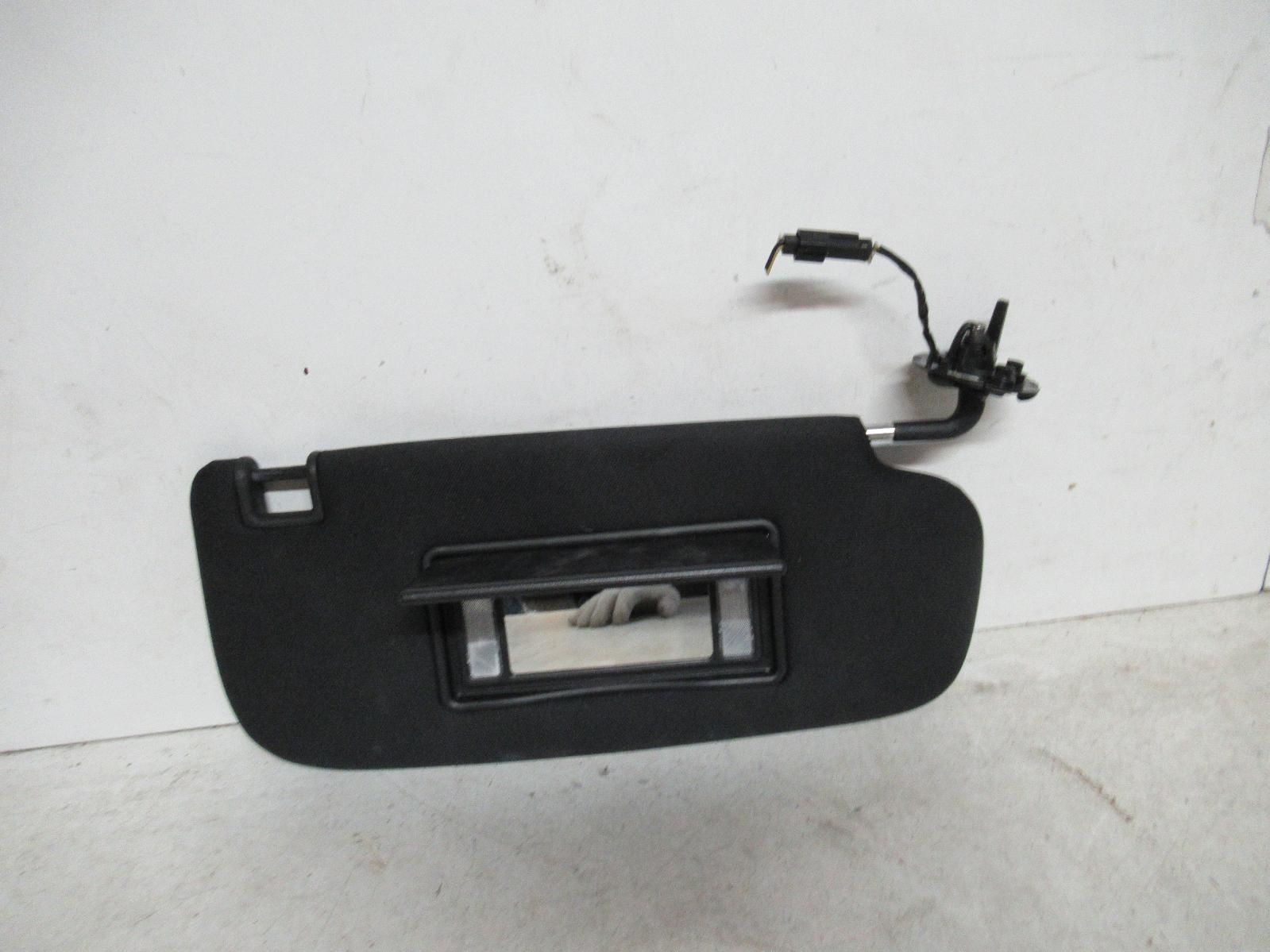 View Auto part Sunvisor Jeep Grandcherokee 2015