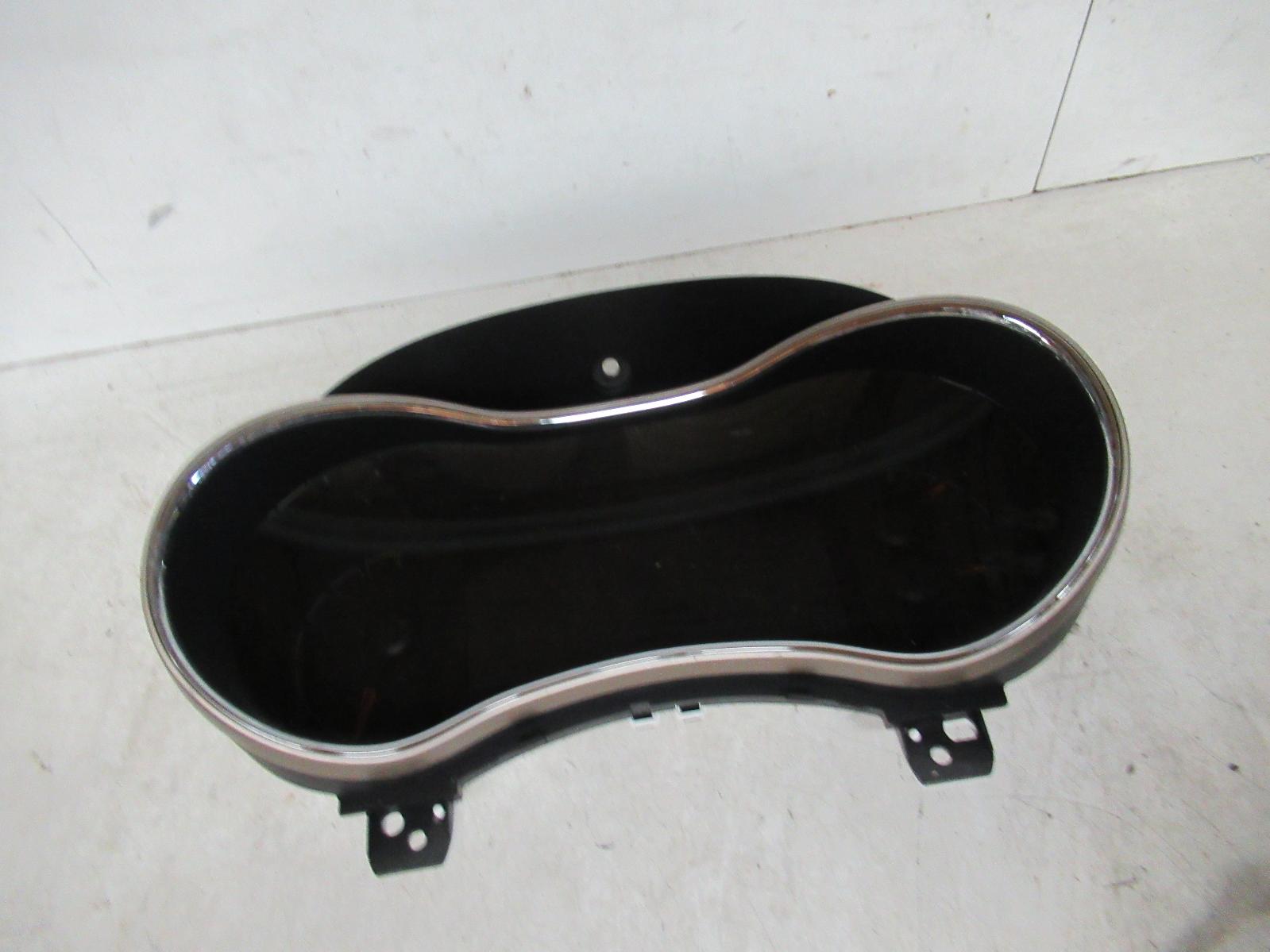 View Auto part Instrument Cluster Jeep Grandcherokee 2015