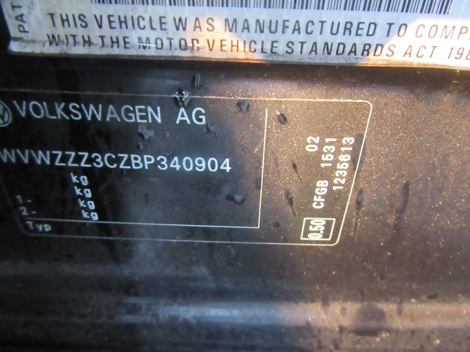 View Auto part Right Taillight Volkswagen Passat 2011