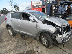 View Auto part Left Indicator/Fog/Side Kia Sportage 2015