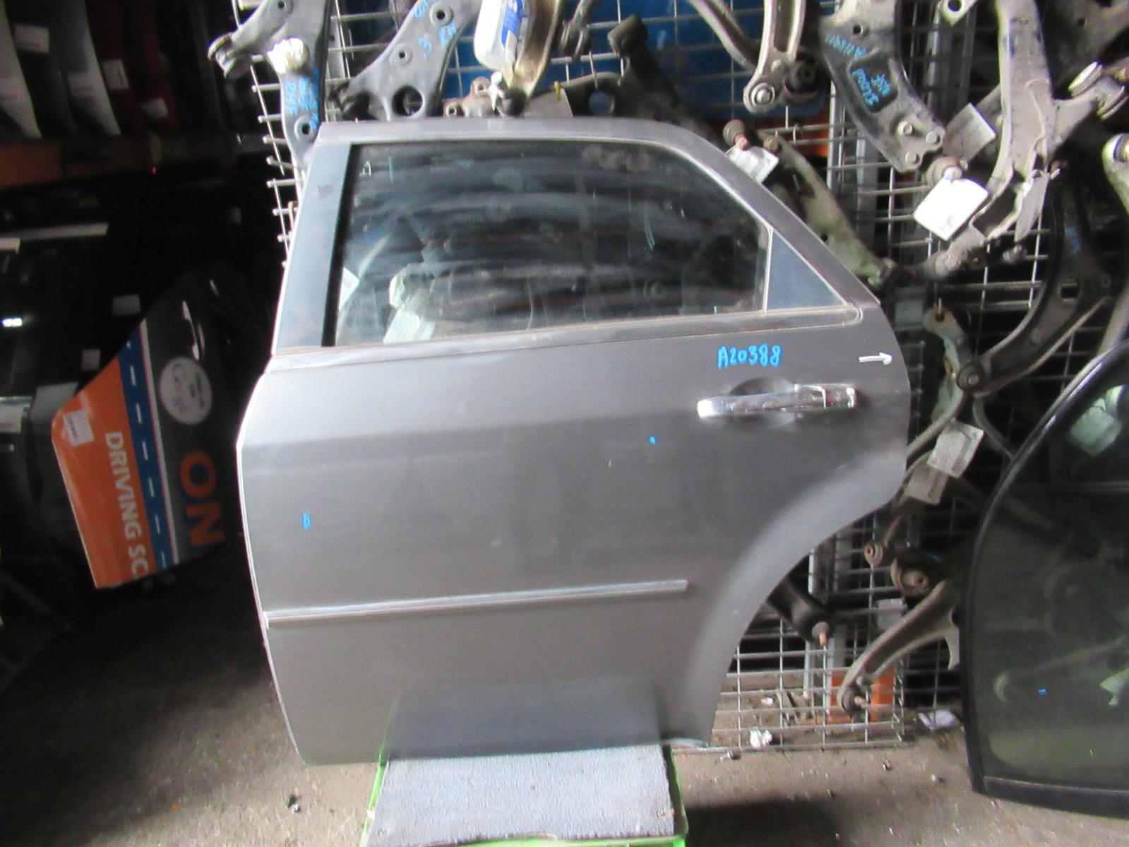 View Auto part Left Rear Door/Sliding Chrysler 300c 2007