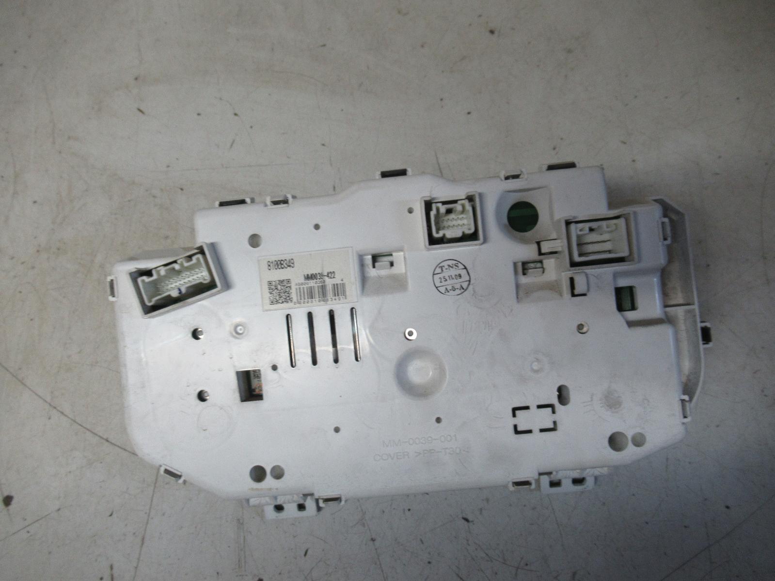 View Auto part Instrument Cluster Mitsubishi Triton 2010