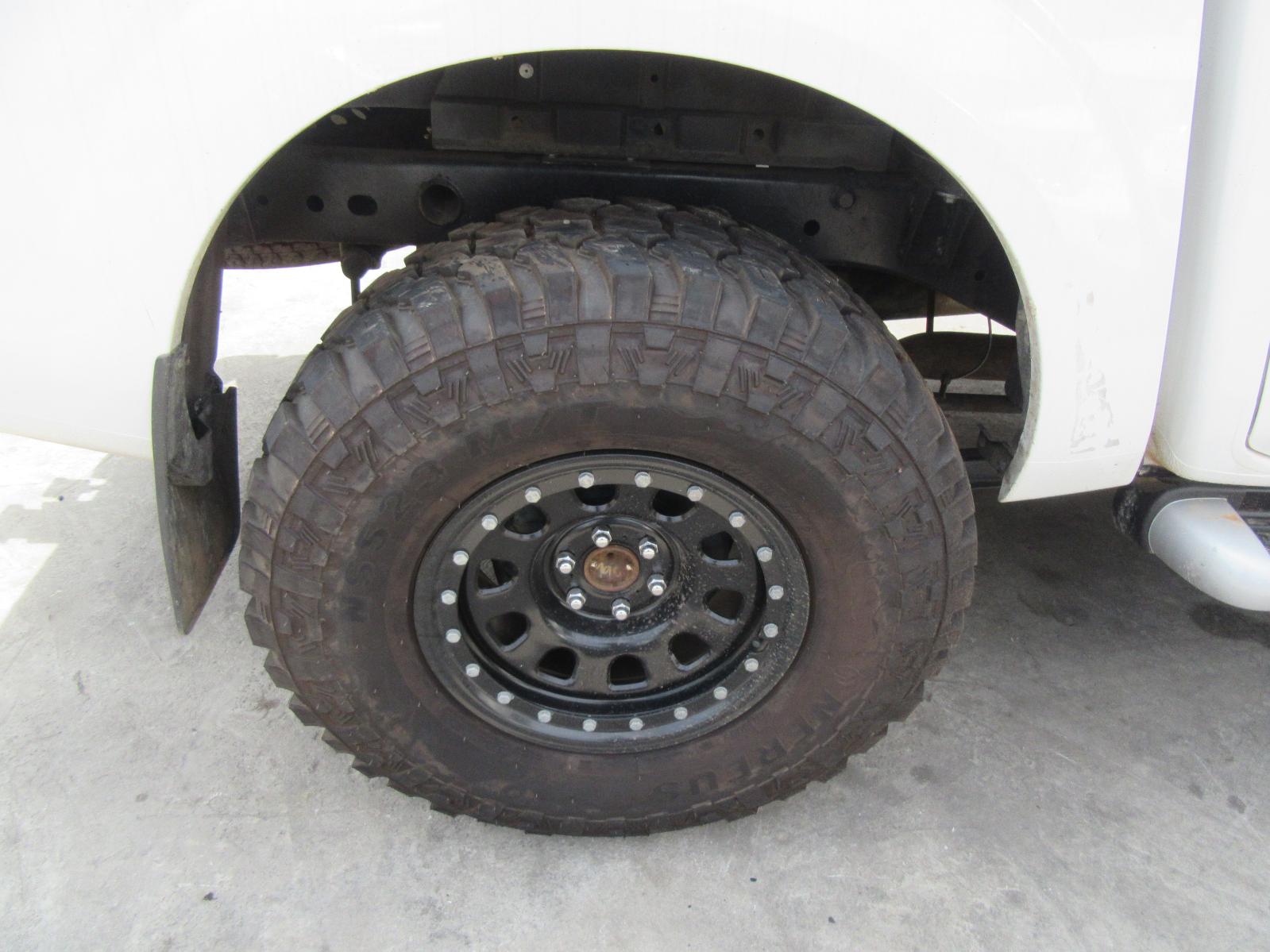 View Auto part Sunvisor Nissan Navara 2015