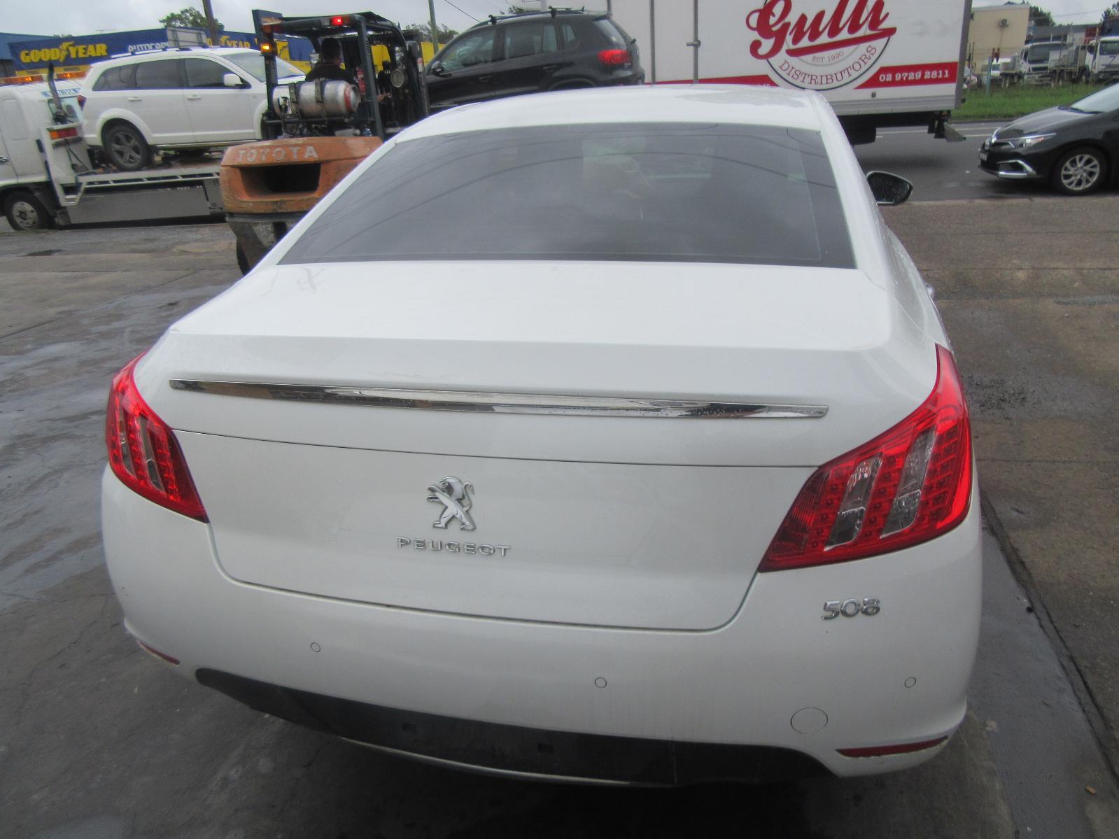 View Auto part Sunvisor Peugeot 508 2014