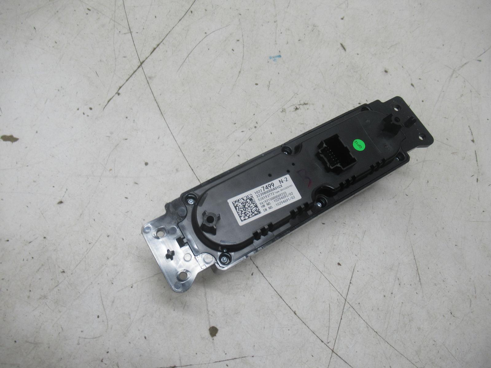 View Auto part Heater/Ac Controls Mg Zs 2020