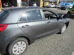 View Auto part Rear Bumper Kia Rio 2017
