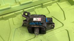 View Auto part Mount Hyundai I30 2019