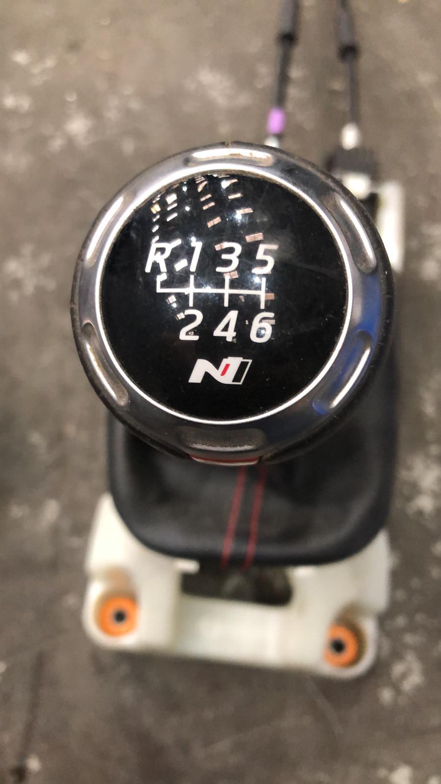 View Auto part Gear Stick/Shifter Hyundai I30 2019