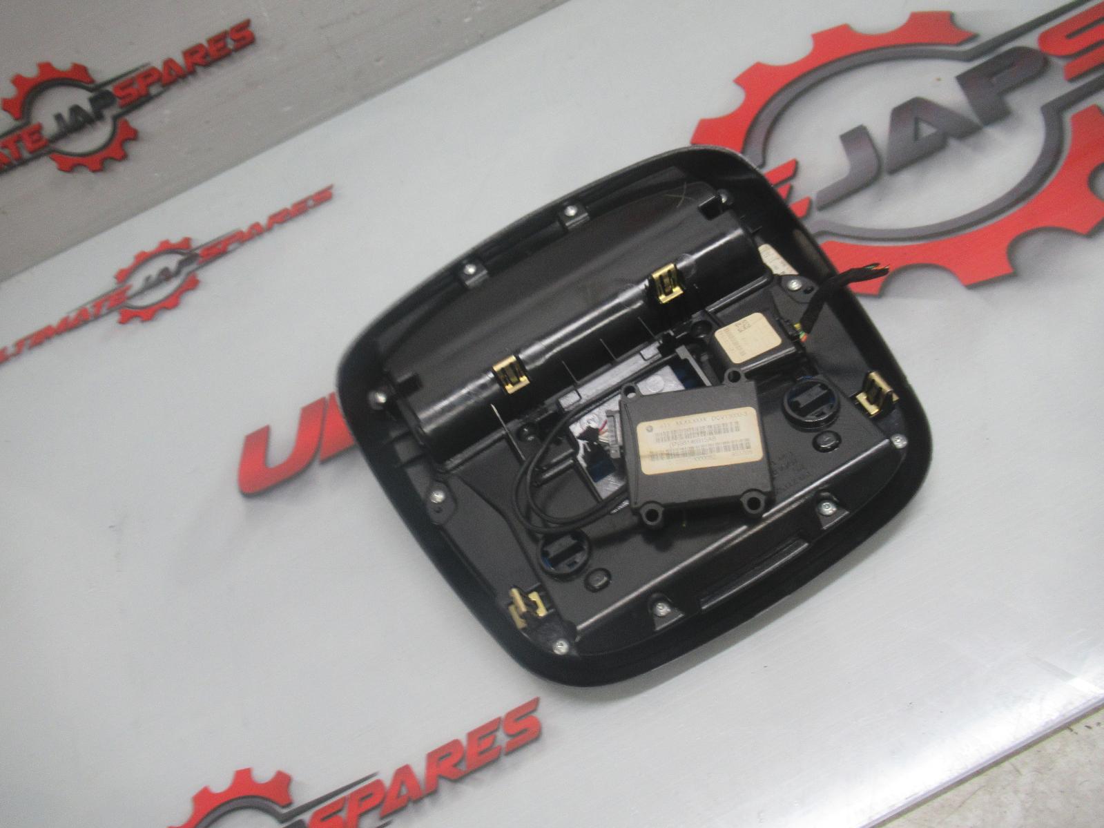 View Auto part Courtesy Light Chrysler 300c 2014