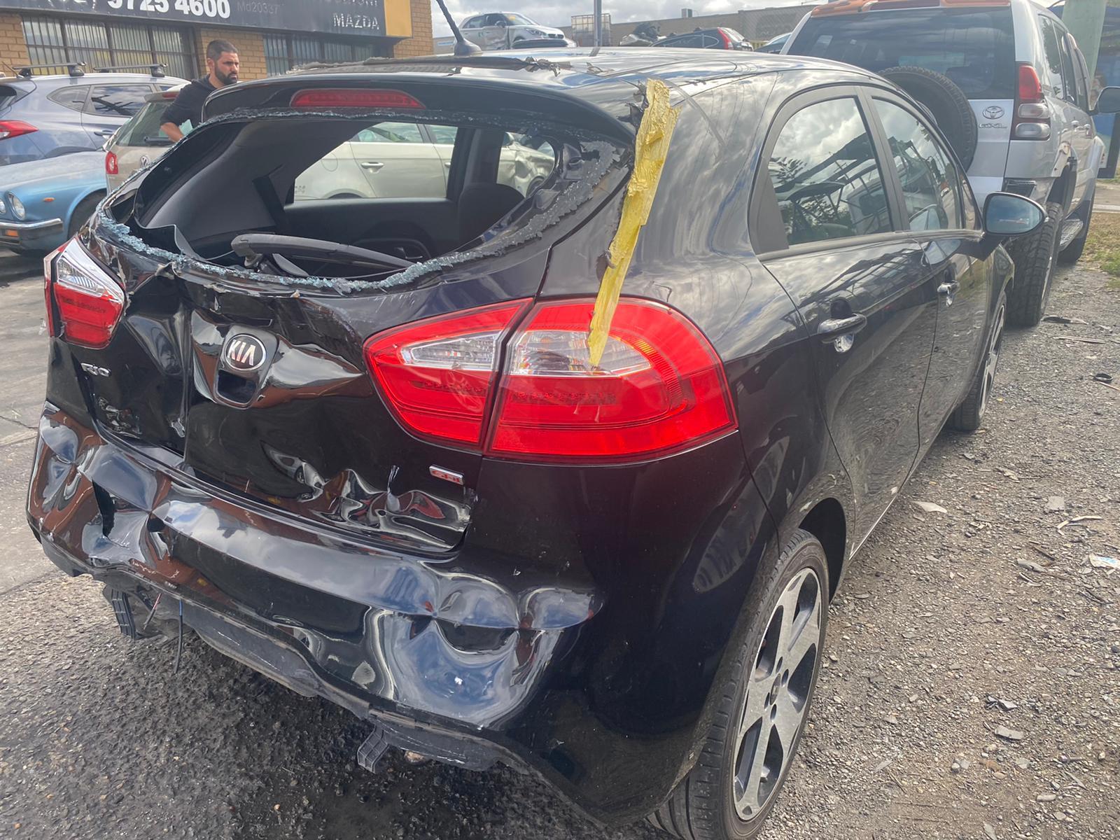 View Auto part Parcel Shelf Cargo Blind Kia Rio 2012