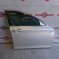 View Auto part Right Front Door Hyundai Genesis 2015