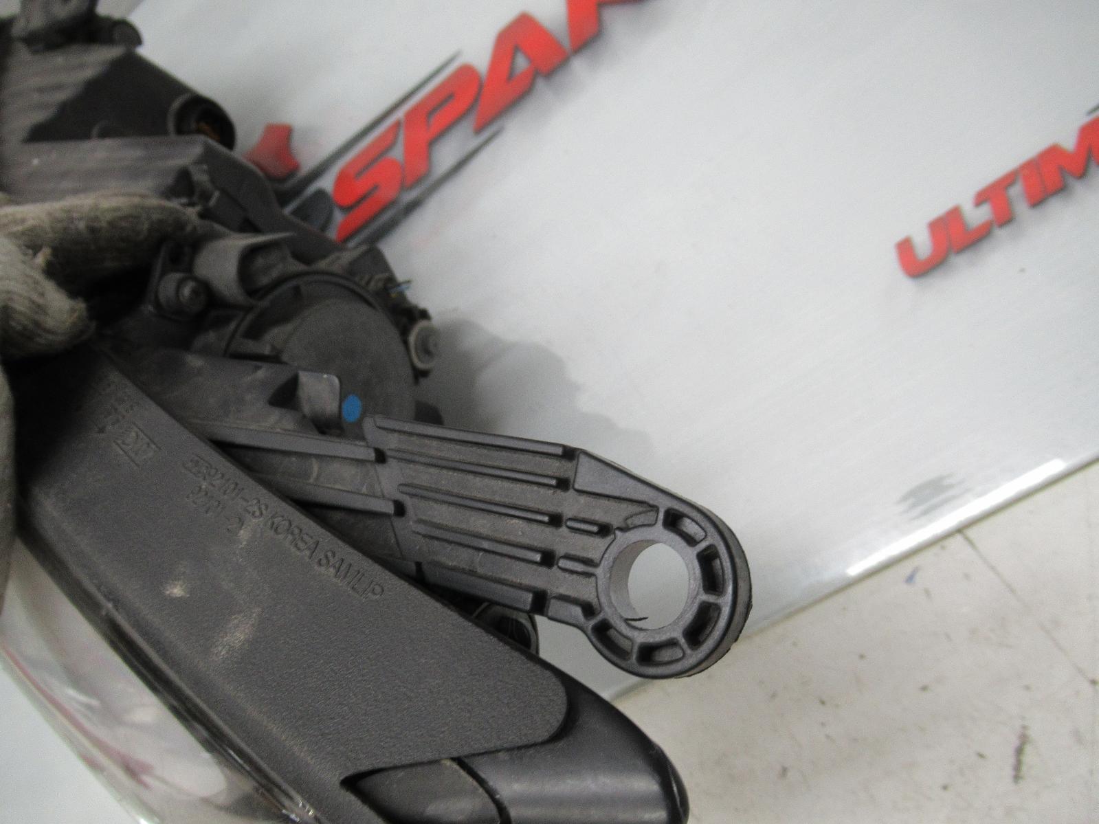 View Auto part Left Headlamp Hyundai Ix35 2013