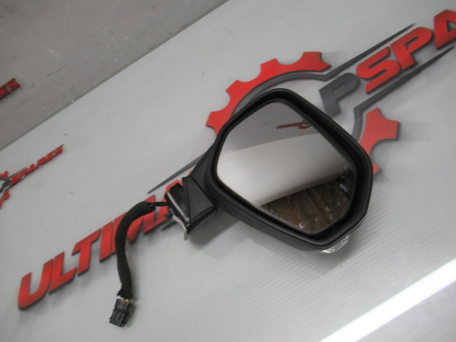 View Auto part Right Door Mirror Mg Mg3 2020