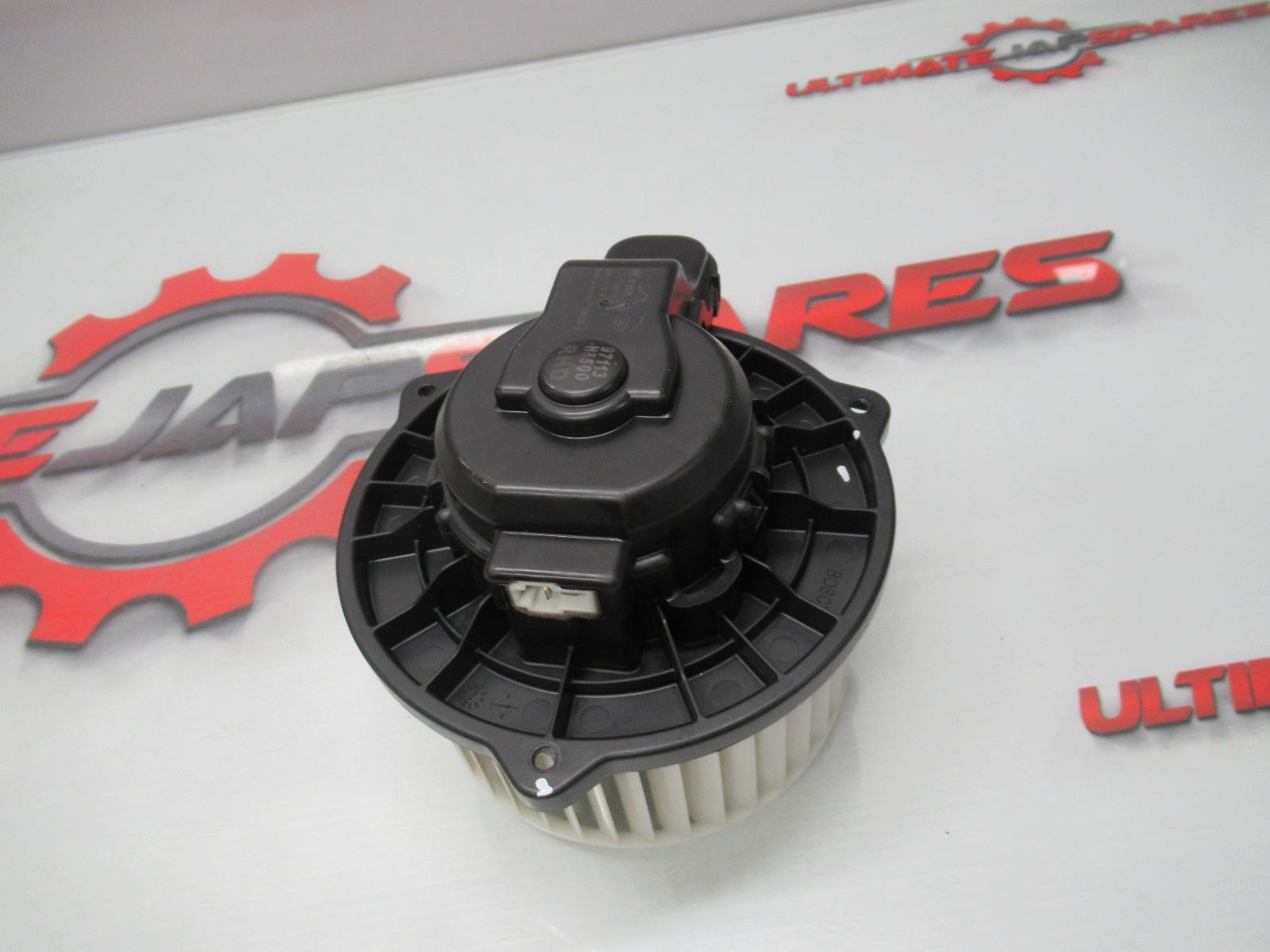 View Auto part Heater Fan Motor Kia Rio 2019
