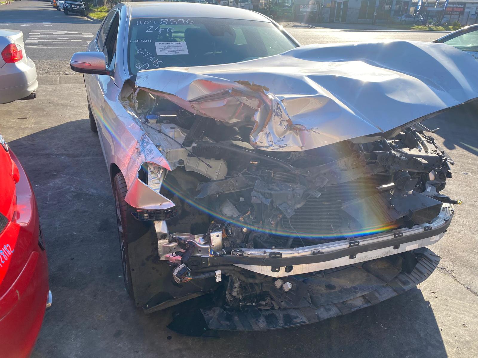 View Auto part Radio/Cd/Dvd/Sat/Tv Hyundai Genesis 2015