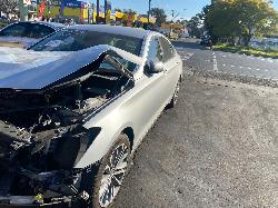 View Auto part Radio/Cd/Dvd/Sat/Tv Hyundai Genesis 2015